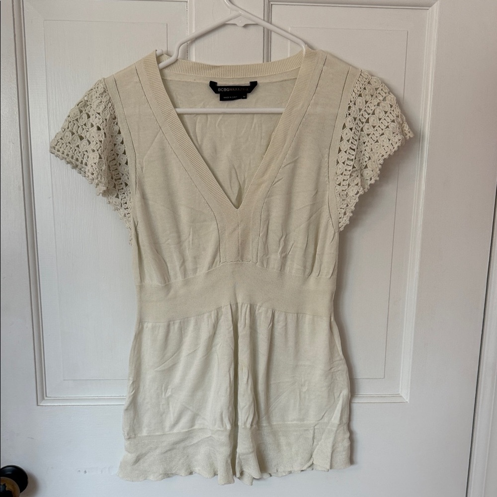 BCBG Max Azria Cream Crochet Sleeve Top Medium
